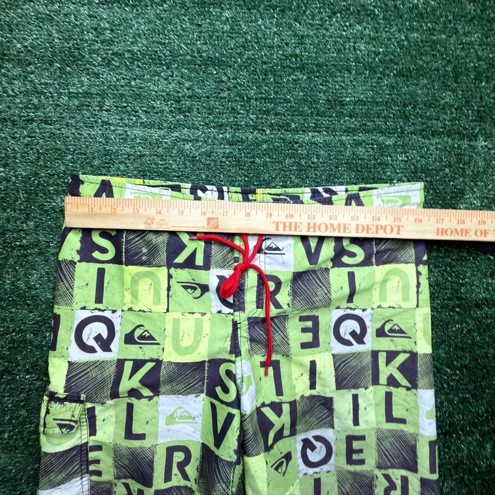 Quiksilver Mens Board Shorts Lime Green Black Checkered Letter Print Size 32